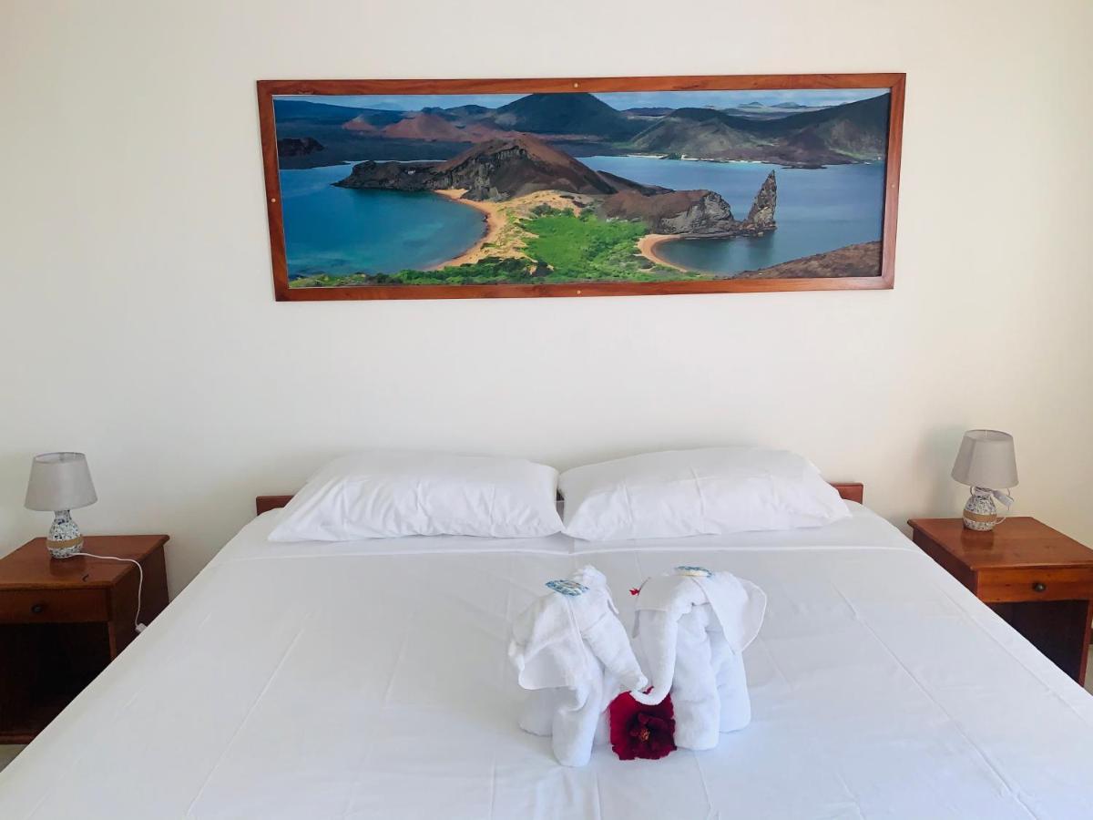 Hostal White House Galapagos Puerto Ayora  Kültér fotó